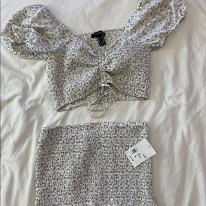 SOLD: Floral matching set NWT skirt and shirt